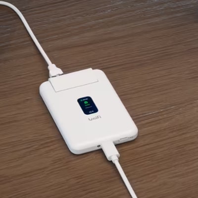 Ubiquiti Travel Router
