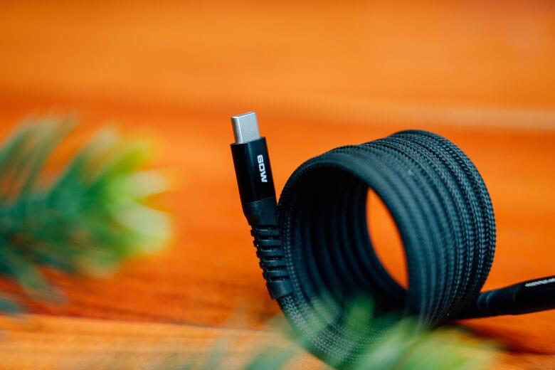 VERBATIM Sync & Charge USB-C zu USB-C 60W Magnetkabel 120 cm_1