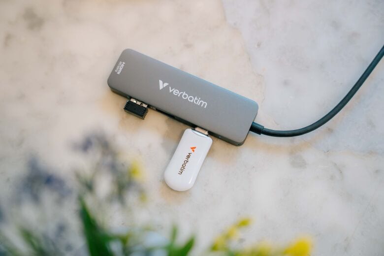VERBATIM USB-C Essentials Multiport Hub 4 Anschlüsse_4